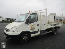 Carrinha comercial basculante estandar Iveco Daily 35C15