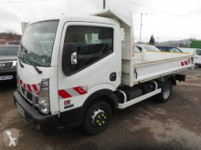 Furgoneta Nissan Cabstar 35.13 furgoneta volquete estándar usada