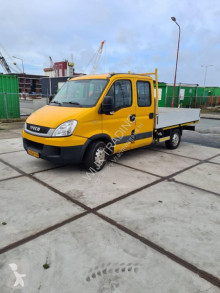 Cassone Iveco 35S 14 140pk pto kraan