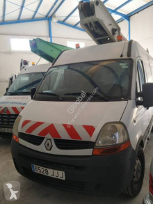 Utilitaire nacelle télescopique Renault Master L2H2