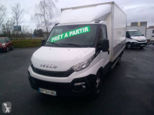 Veicolo commerciale cassonato grande volume Iveco Daily 35C18