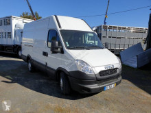 Furgão comercial Iveco Daily 35C11
