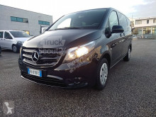 Mercedes Benz trasportatrice usato