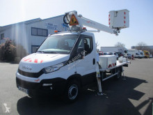 Utilitaire nacelle Iveco Daily 35S13