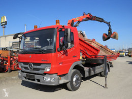 Camión Mercedes Atego 816 K 2-Achs Kipper Kran Greiferst. volquete volquete trilateral usado