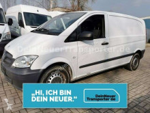 Fourgon utilitaire Mercedes