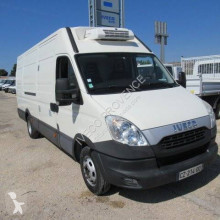 Utilitară frigorifică transport produse refrigerate (>0°C) Iveco Daily 35C17 LSV