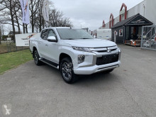 Furgoneta coche pick up Mitsubishi L 200 full option pickup 4x4 Diesel ad bleu EURO VI L200 D/C 220 DI-D 6AT KAITEKI