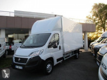 Veicolo commerciale cassonato grande volume Fiat Ducato