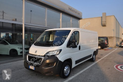 Fourgon utilitaire Peugeot