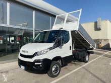Utilitaire benne Iveco
