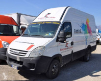 Iveco fourgon utilitaire occasion