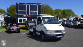 Utilitaire châssis cabine Iveco Daily 35C17