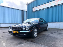 Jaguar XJ AUTOMATIC / V8 / NAVIGATION SYSTEM / FULL OPTION carro berlina usado