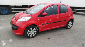 Personenwagen Peugeot 107 XR 1.0i