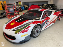 Voiture coupé Ferrari