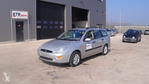 Voiture break Ford Focus 1.6i (AIRCONDITIONING)