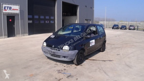 Voiture Renault Twingo 1.1i (AUTOMATIC GEARBOX)