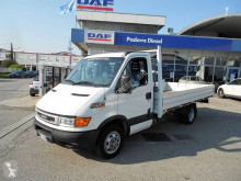 Veículo utilitário comercial estrado caixa aberta caixa aberta Iveco Daily 35C13