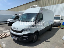 Utilitaire frigo Iveco 35S13