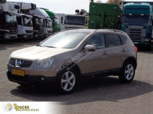Veículo utilitário carro monovolume Nissan Qashqai + Automatic + Navi + Airco + G3+ 1 year APK