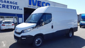 Fourgon utilitaire Iveco Daily 35C14V