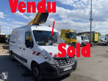 Лекотоварен автомобил с вишка телескопичен Renault Master 130 DCI