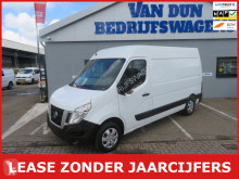 Fourgon utilitaire Nissan NV400