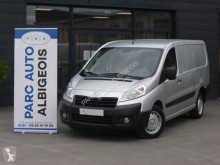 Fourgon utilitaire Peugeot Expert L2H1 125 HDI