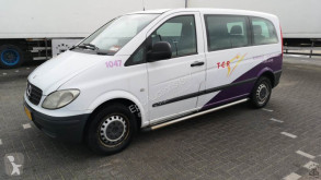 Veículo utilitário carro Mercedes-Benz Vito 109CDI