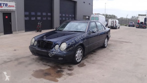 Automobile berlina Mercedes Classe E 220 CDI