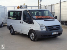 Voiture Ford Transit 100