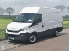 Fourgon utilitaire Iveco Daily 35 S 140 l2h2, airco