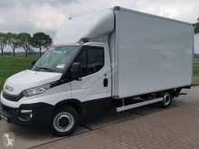 Iveco Daily 35 S 16 luchtvering autom használt zárt és magasított rakterű kisteherautó
