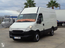 Furgon dostawczy Iveco Daily 33S13V11P