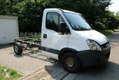 Furgoneta furgoneta chasis cabina Iveco 35s11 Fahrgestell.c