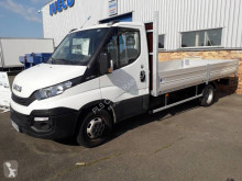 Utilitaire plateau ridelles Iveco Daily 35C16