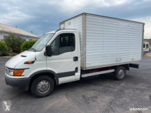 Iveco Daily furgoneta furgón usada