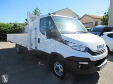 Utilitaire plateau ridelles Iveco Daily 35C15