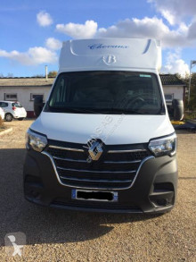 Renault lószállító utánfutó Master 165 DCI