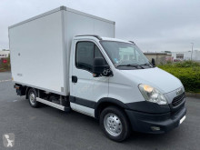 Utilitaire frigo isotherme Iveco Daily 35S11