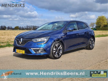Renault Megane 1.3 TCe - 140 PK - Euro 6 - Navi - Parkeercamera - Climate Control - Cruise Control - Keyless használt személyautó