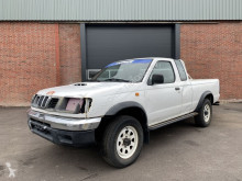 Nissan King Cab 2.5 TD 4WD - 31.000km! - 6016 tweedehands platte bak