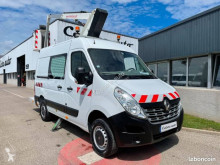 Utilitaire nacelle télescopique Renault Master 125 DCI