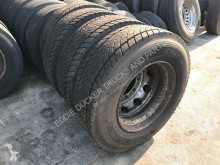 Pièces détachées pneus Goodyear KMAX D 305/70R22.5 (DOT 0221) SET