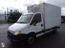 Iveco Daily 35S13 nyttobil med kyl begagnad