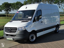 Fourgon utilitaire Mercedes Sprinter 314 l2h2 airco dab+