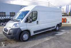 Peugeot Boxer лекотоварен фургон втора употреба