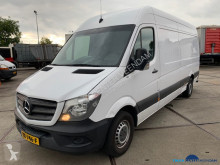bedrijfswagen bestelwagen