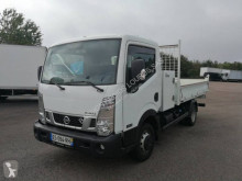 Furgoneta Nissan NT 400 35.13 furgoneta volquete usada